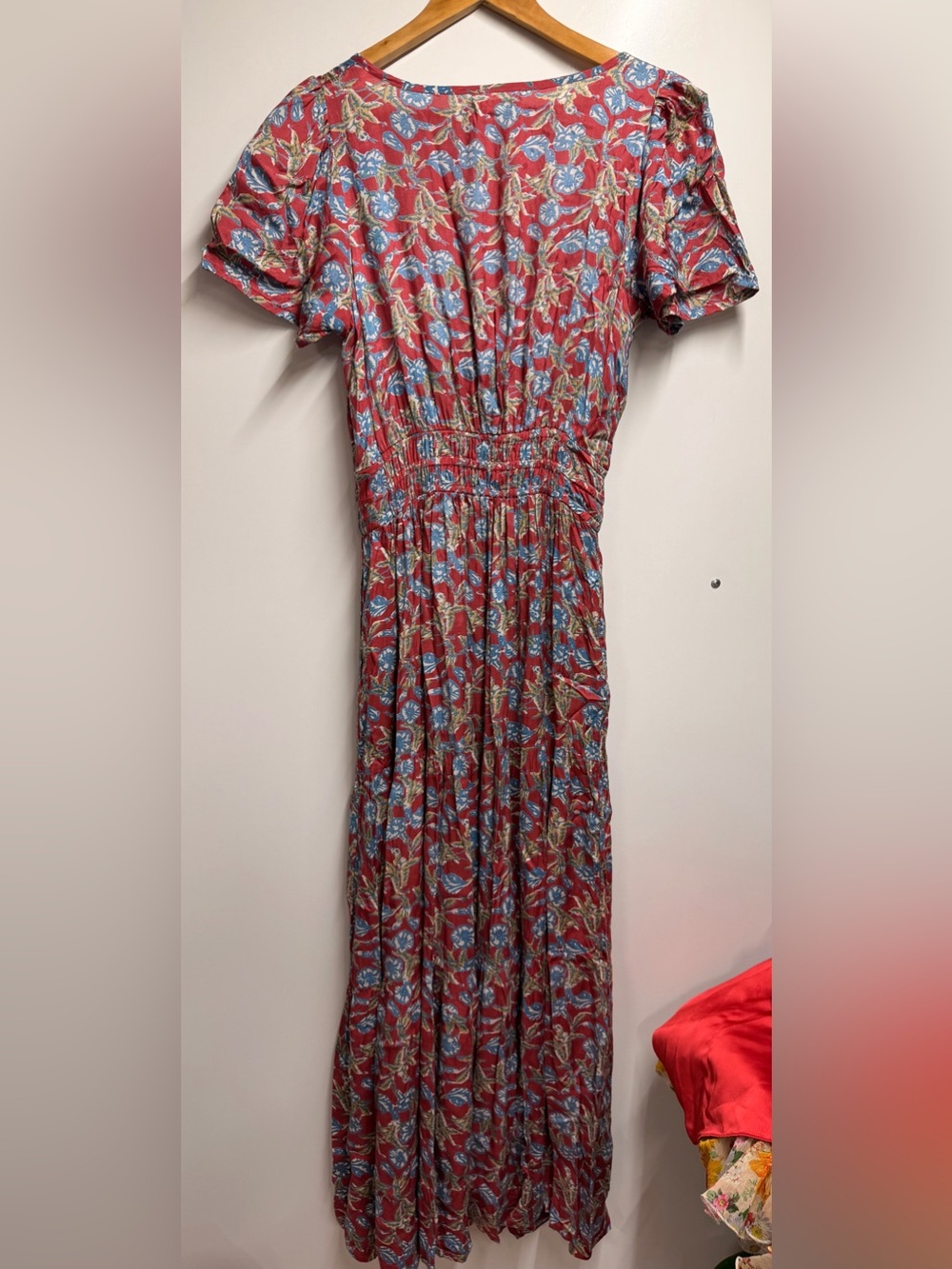 NATURAL LIFE BOHO FLORAL MAXI DRESS SIZE Small SILKY TIERED V-NECK FLOWY PRAIRIE - Picture 4 of 7